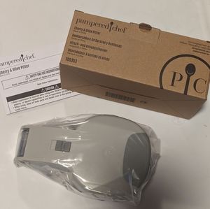 Pampered Chef Cherry and Olive Pitter